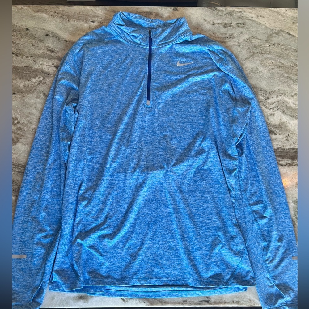 Nike men’s size Large pullover (LIKE NEW, never worn)